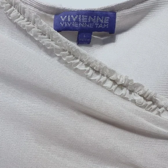 Vivienne Tam- large-VINTAGE-sleeveless blouse-Large-puffy flowers on front-liner - Picture 2 of 10